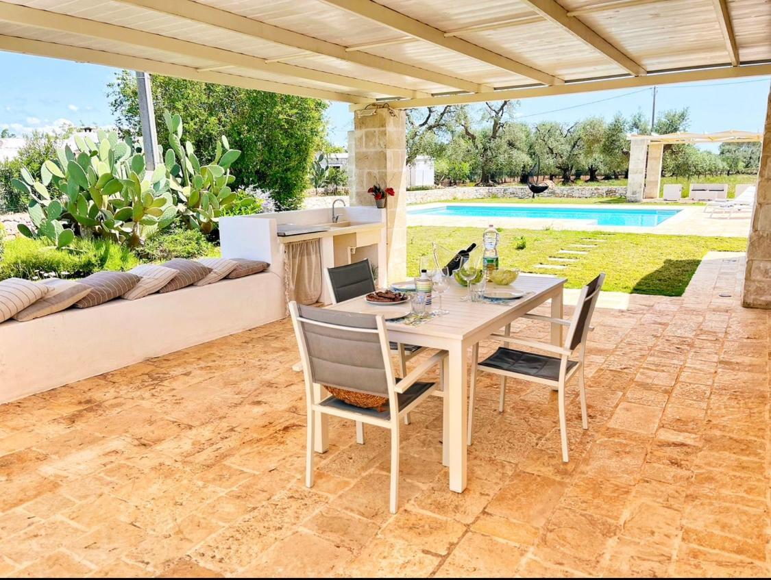 Trullo Al Guappo D'Oro Villa Ostuni Eksteriør bilde