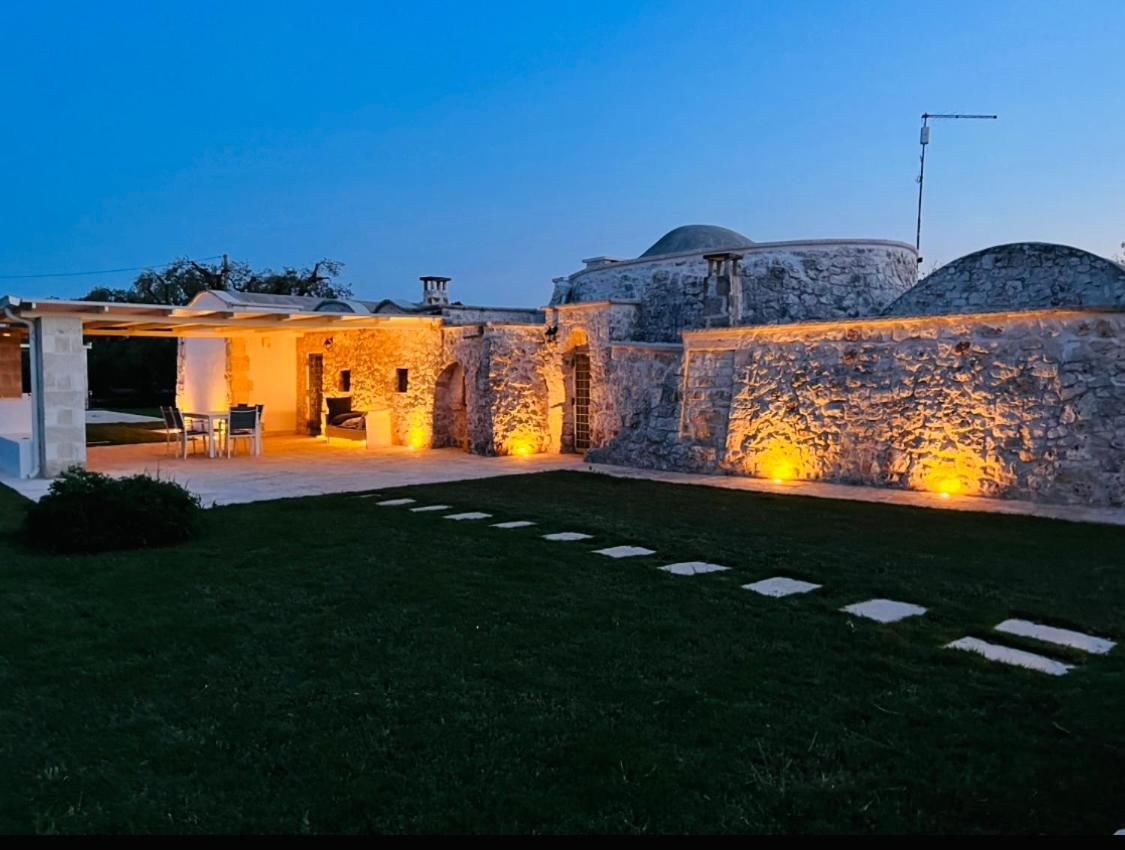 Trullo Al Guappo D'Oro Villa Ostuni Eksteriør bilde